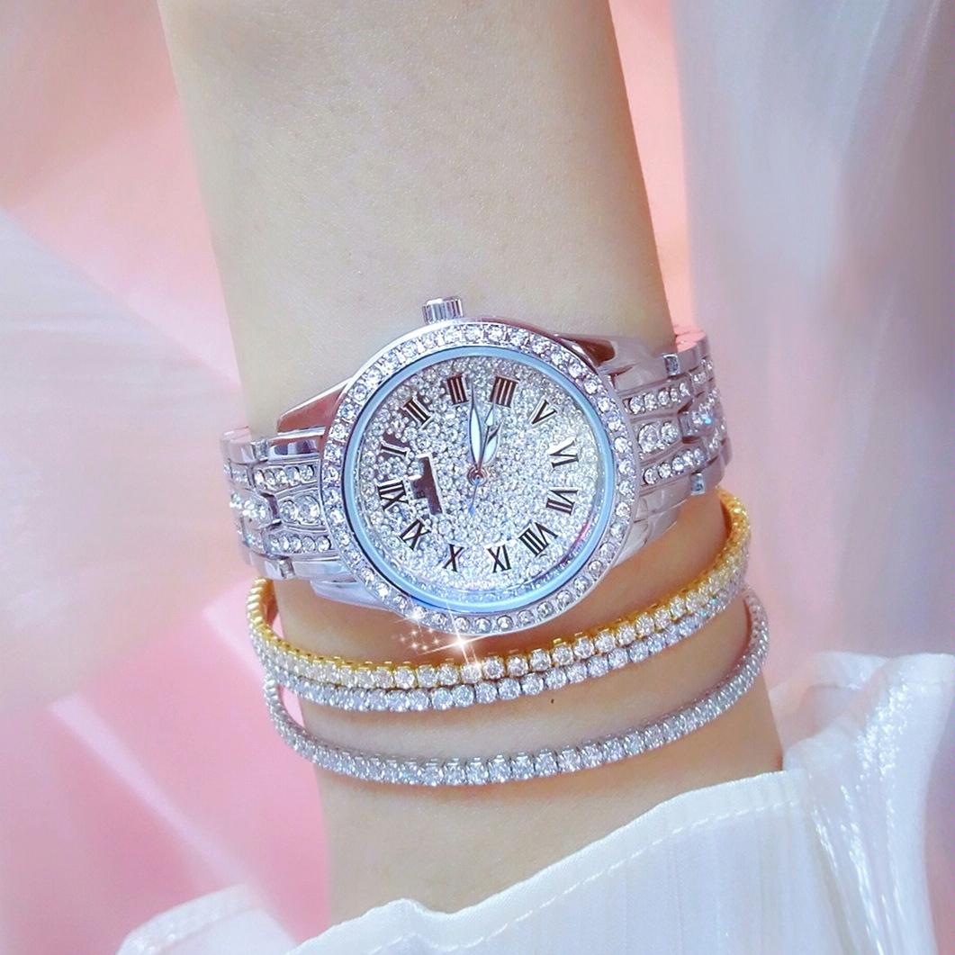 Diamond Chain Women Watch - Elegant and Stylish - Gold
